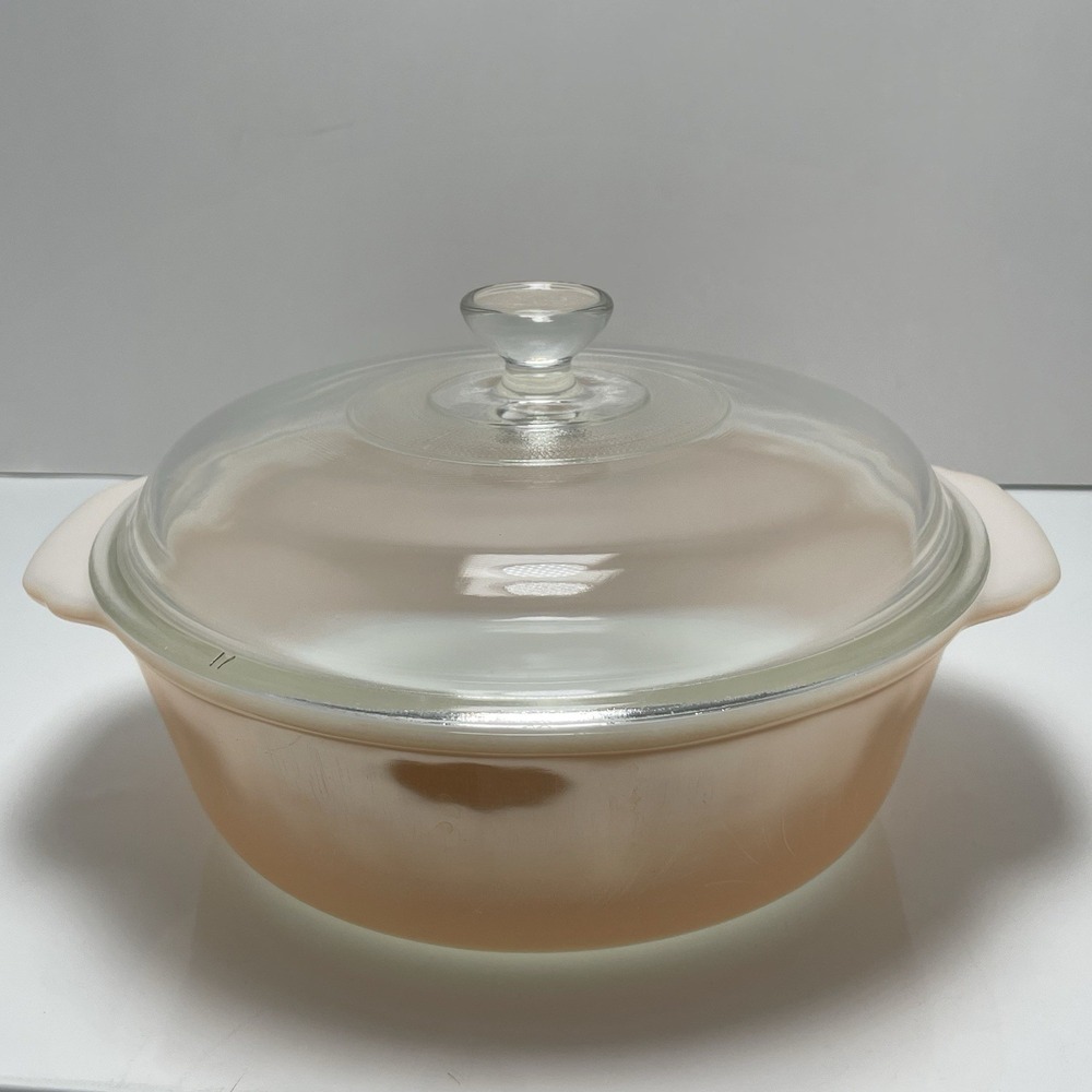 Vintage Anchor Hocking Fire-King Peach Lustre casserole‎ dish 447 1.5 Qt W. Lid